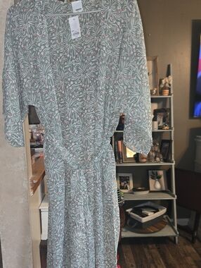 Women’s Sage Green Floral Komono Sheer Cover Up